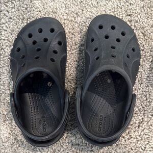CROCS Black toddler shoes